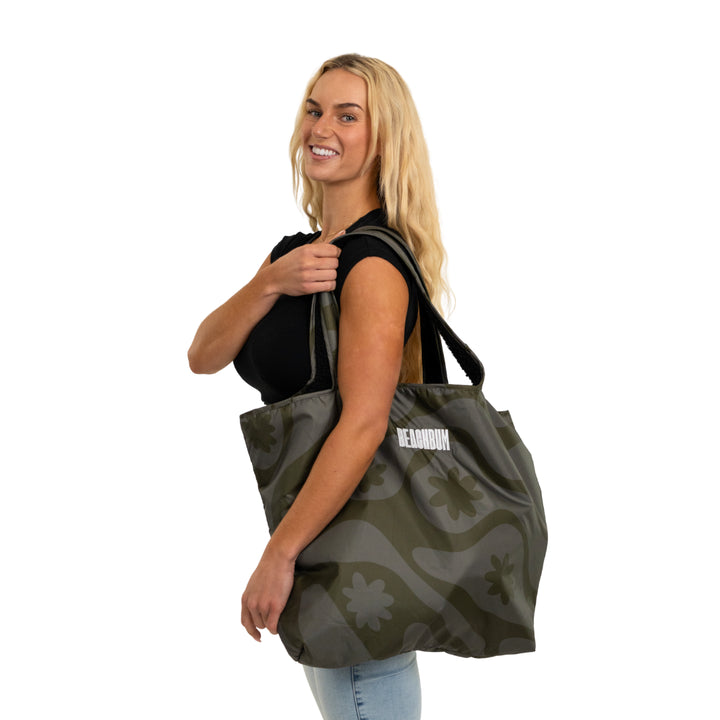 RECYCLED REVERSIBLE TOTE BAG - OLIVE - CORAL COLLECTION