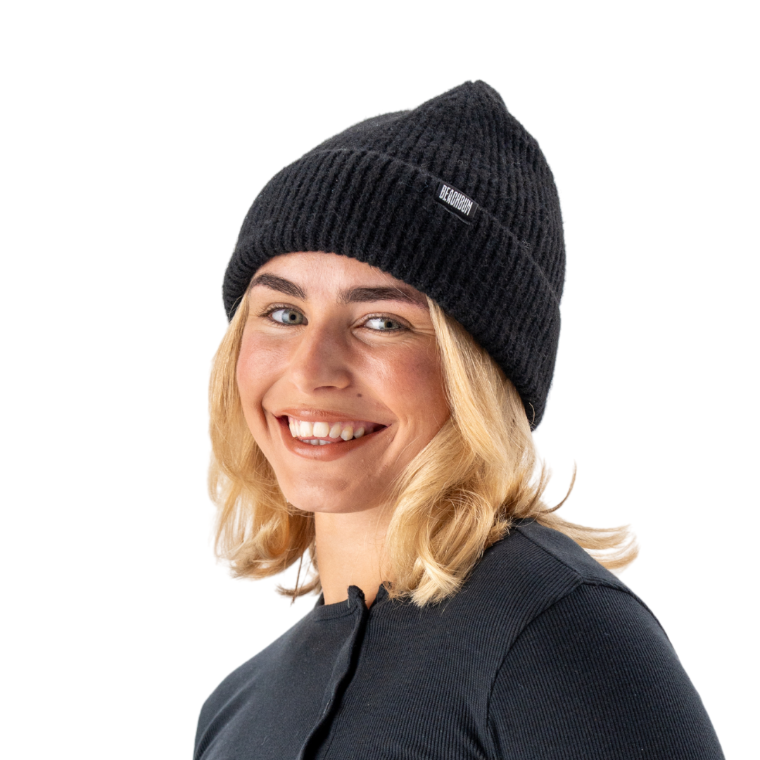 BLACK - BEANIE