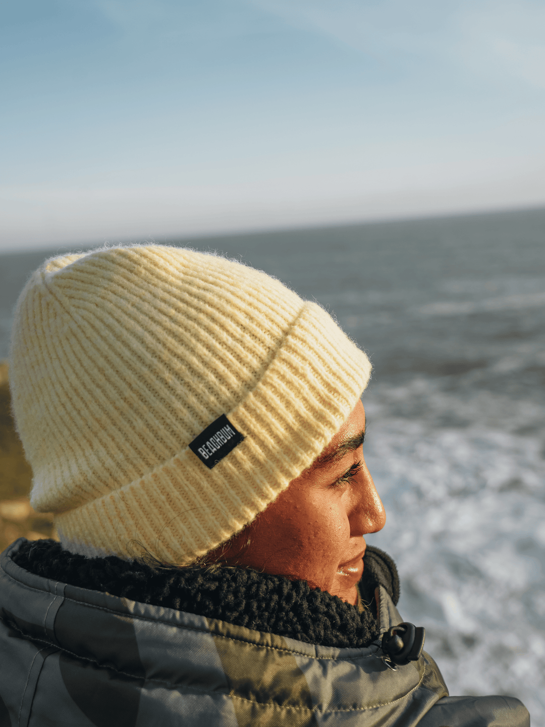 PALE YELLOW - BEANIE